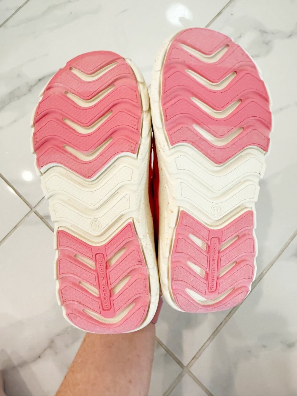 Rugged Shark Toddler Girls Trek Sandal 11 in Pink - Picture 6 of 12